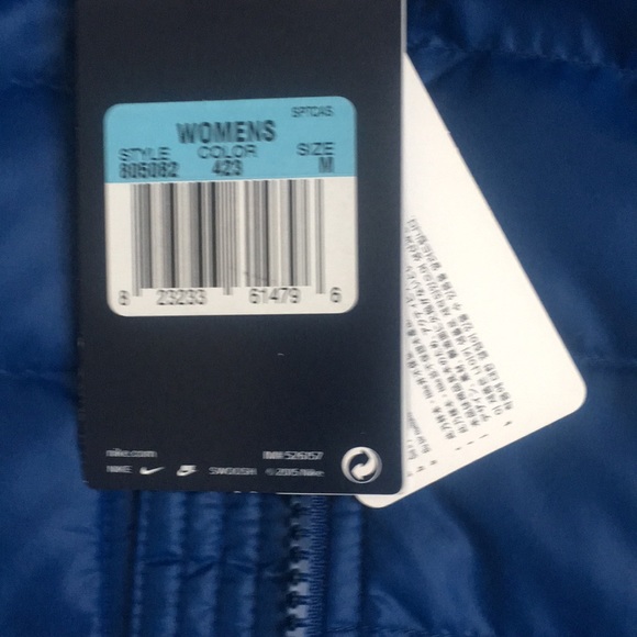 Nike quilted jacket - Picture 3 of 4